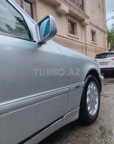 Mercedes C 230 1998, 256,883 km - 2.3 l - Bakı