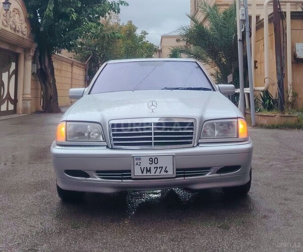 Mercedes C 230 1998, 256,883 km - 2.3 l - Bakı