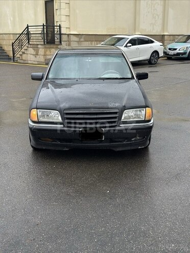 Mercedes C 230 1998, 323,000 km - 2.3 l - Bakı