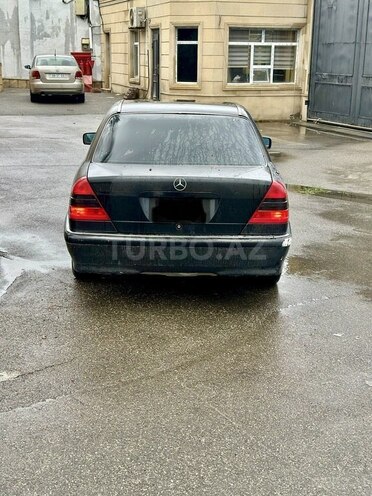 Mercedes C 230 1998, 323,000 km - 2.3 l - Bakı