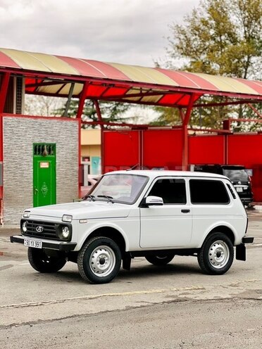 LADA (VAZ) Niva 2024, 49,000 km - 1.7 l - Gəncə
