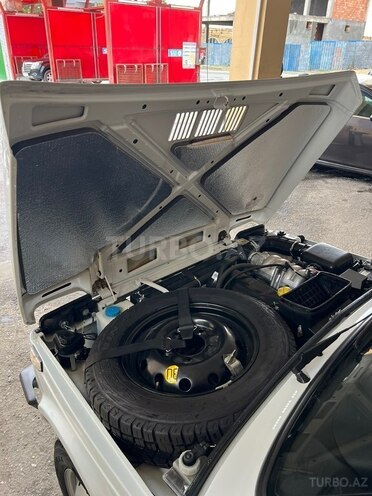 LADA (VAZ) Niva 2024, 49,000 km - 1.7 l - Gəncə