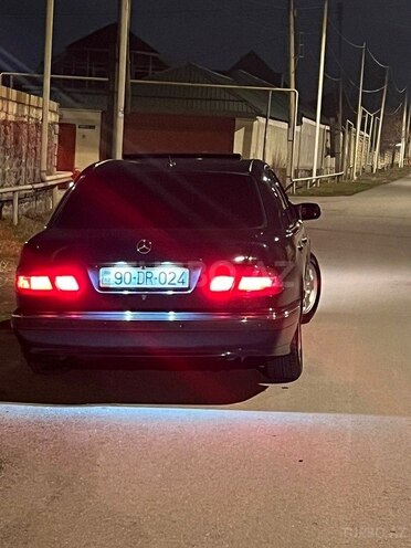 Mercedes E 240 2000, 468,000 km - 2.4 l - Bakı