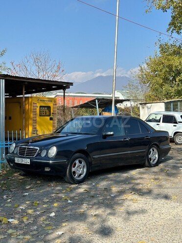 Mercedes E 240 2000, 468,000 km - 2.4 l - Bakı