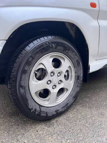 Mitsubishi Pajero io 1999, 416,690 km - 1.8 l - Bakı