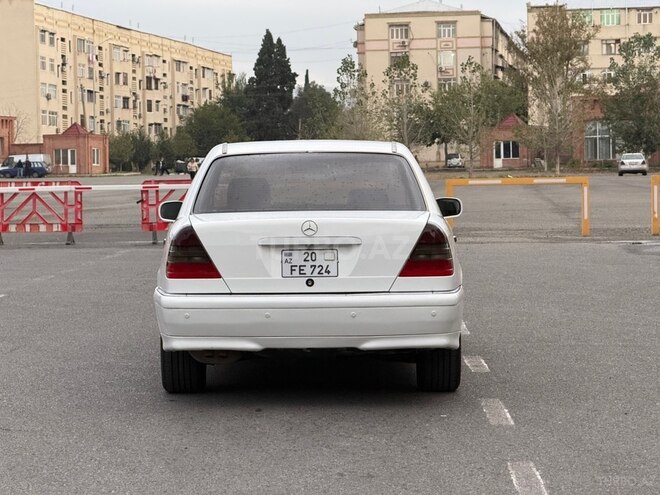 Mercedes C 230 1998, 275,939 km - 2.3 l - Gəncə