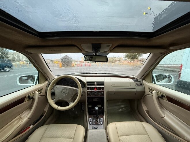 Mercedes C 230 1998, 275,939 km - 2.3 l - Gəncə