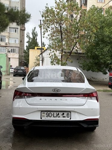 Hyundai Elantra 2022, 100,000 km - 1.6 l - Bakı