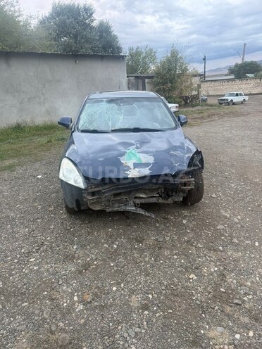 Kia Ceed 2009, 213,950 km - 1.6 l - Qazax