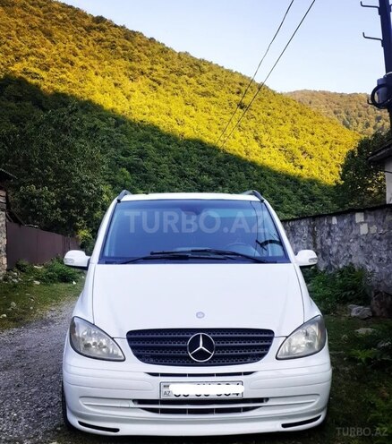 Mercedes  2009, 571,000 km - 2.1 л - Qax