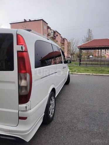 Mercedes  2009, 571,000 km - 2.1 л - Qax