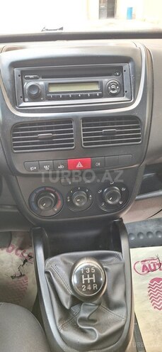 Opel Combo 2017, 88,000 km - 1.3 л - Bakı