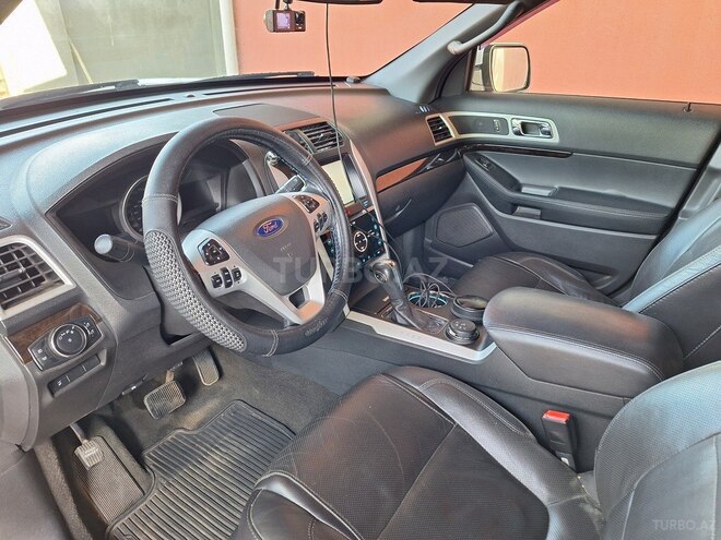 Ford Explorer 2014, 225,000 km - 3.5 l - Lənkəran