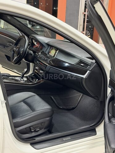 BMW 528 2014, 283,000 km - 2.0 l - Sumqayıt