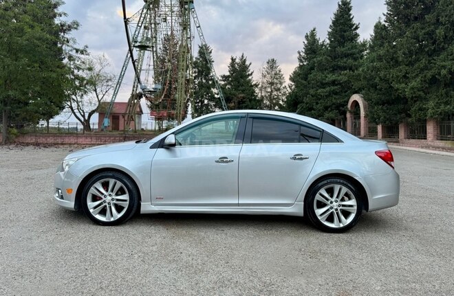 Chevrolet Cruze 2014, 211,000 km - 1.4 l - Cəlilabad