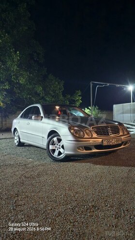 Mercedes E 240 2003, 244,581 km - 2.6 l - Qəbələ