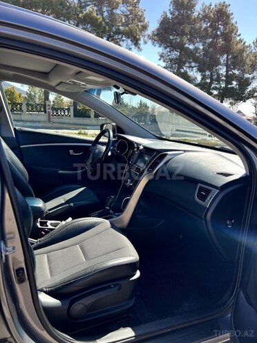 Hyundai i30 2013, 400,000 km - 1.6 l - Oğuz