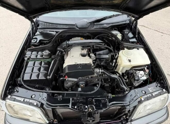 Mercedes C 180 1999, 286,000 km - 1.8 l - 