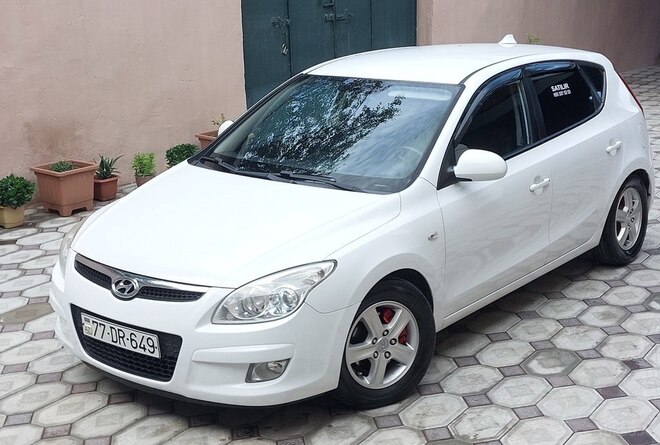 Hyundai i30 2008, 239,824 km - 1.6 l - Qazax