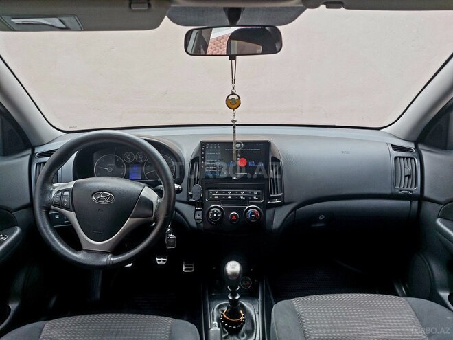 Hyundai i30 2008, 239,824 km - 1.6 l - Qazax