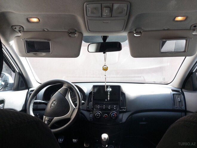 Hyundai i30 2008, 239,824 km - 1.6 l - Qazax
