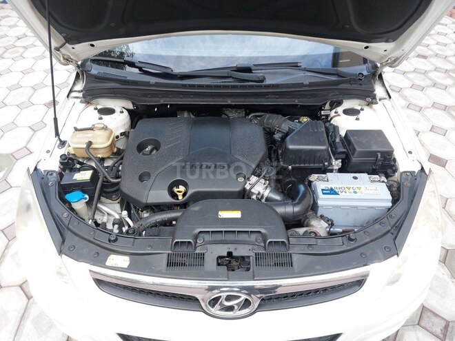 Hyundai i30 2008, 239,824 km - 1.6 l - Qazax