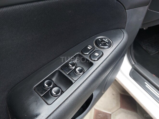 Hyundai i30 2008, 239,824 km - 1.6 l - Qazax