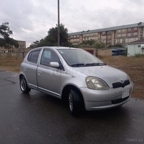 Toyota Vitz 2000, 290,000 km - 1.0 л - Neftçala