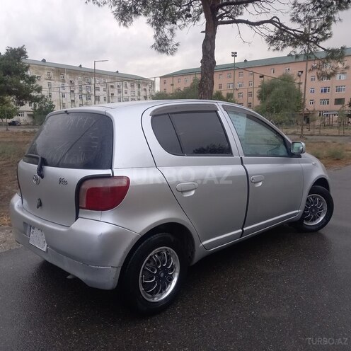 Toyota Vitz 2000, 290,000 km - 1.0 л - Neftçala