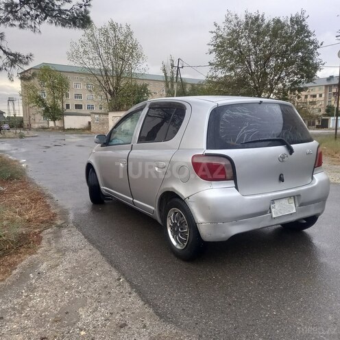 Toyota Vitz 2000, 290,000 km - 1.0 л - Neftçala