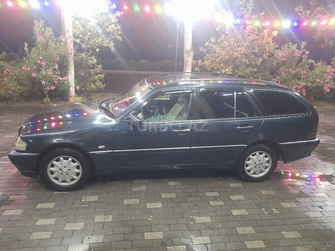 Mercedes C 220 2000, 222,000 km - 2.2 l - İmişli