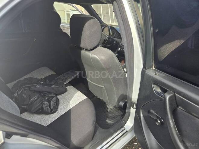 Mercedes C 220 2000, 340,000 km - 2.2 л - Bakı