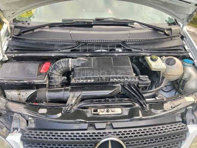 Mercedes  2008, 686,000 km - 2.1 l - Qax