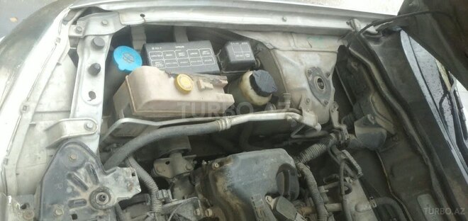 Nissan Sunny 2008, 274,555 km - 1.6 л - Sumqayıt