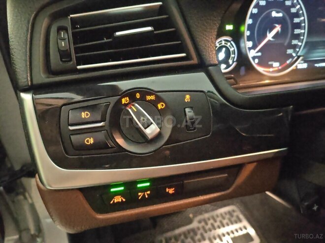 BMW  2016, 205,000 km - 2.0 l - Bakı