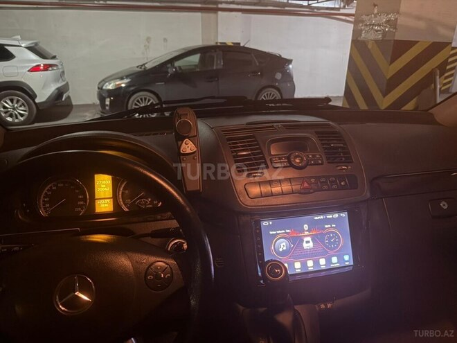 Mercedes Viano 2012, 284,500 km - 2.1 l - Lerik