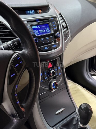 Hyundai Elantra 2014, 75,000 km - 1.8 l - Sumqayıt