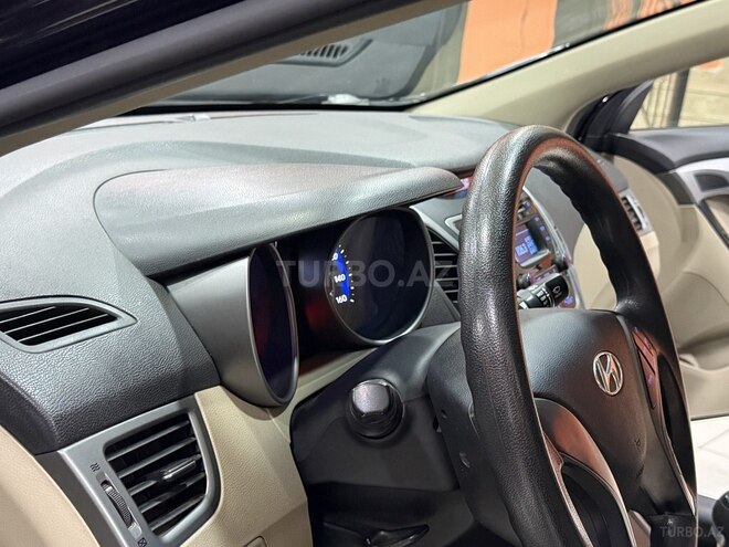 Hyundai Elantra 2014, 75,000 km - 1.8 l - Sumqayıt