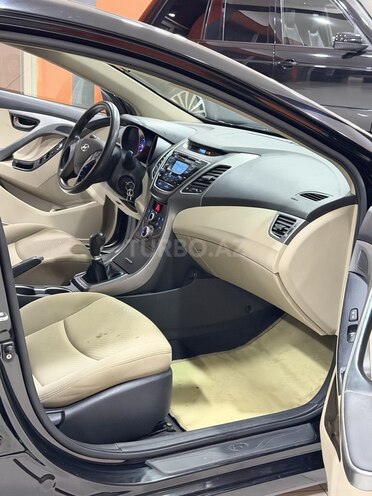 Hyundai Elantra 2014, 75,000 km - 1.8 l - Sumqayıt