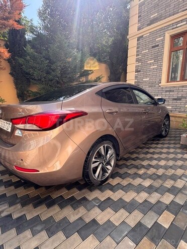 Hyundai Elantra 2015, 205,000 km - 1.8 l - Bakı