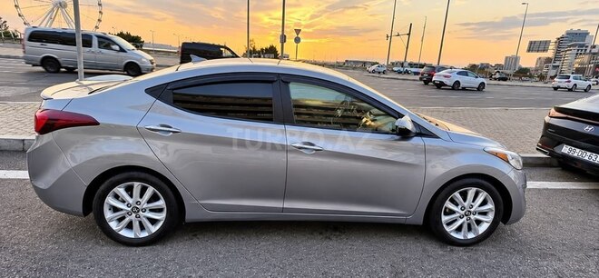 Hyundai Elantra 2014, 135,230 km - 1.8 л - Bakı