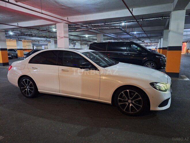 Mercedes E 220 d 2016, 205,000 km - 2.0 l - Bakı