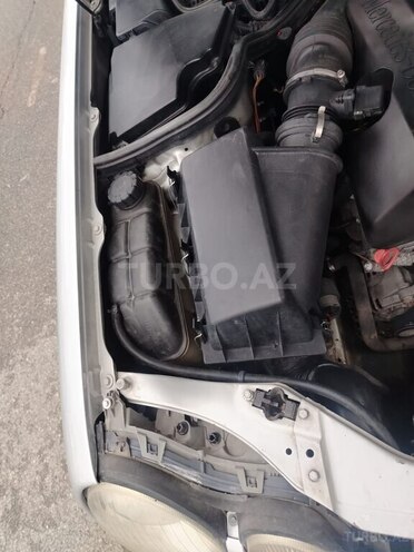 Mercedes E 240 1998, 240,000 km - 2.4 l - Gəncə