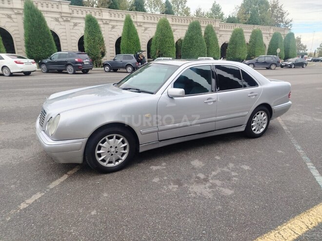 Mercedes E 240 1998, 240,000 km - 2.4 l - Gəncə