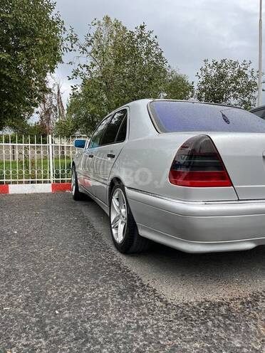 Mercedes C 230 1999, 270,590 km - 2.3 l - Qəbələ