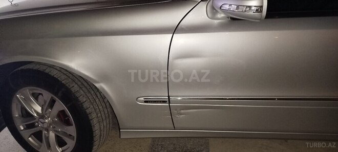 Mercedes E 220 2006, 343,000 km - 2.2 l - Bakı