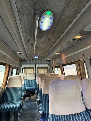 Mercedes Sprinter 315 2000, 467,000 km - 2.5 l - Şirvan