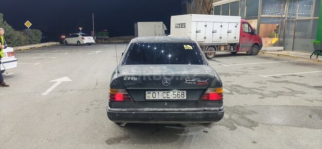 Mercedes E 200 1993, 274,555 km - 2.0 л - Sumqayıt