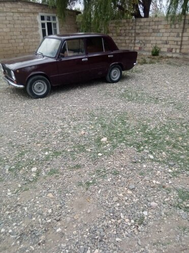 LADA (VAZ) 2101 1975, 40,000 km - 1.3 l - Şirvan