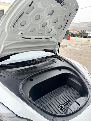 Tesla Model 3 2023, 56,000 km - 0.0 л - Bakı